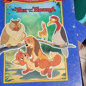 Disney The Fox and the Hound Storybook - Blue, Green, Orange, Brown